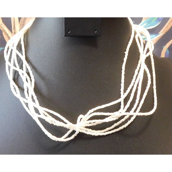 Wiggly White Multilayer Glass Beaded Necklace - Picture 3 of 3